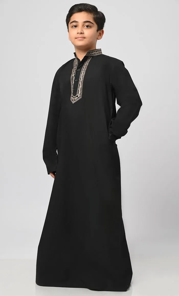 Arabic Boys Muslim Thread Embroidered Detailing Thobe - Final Sale