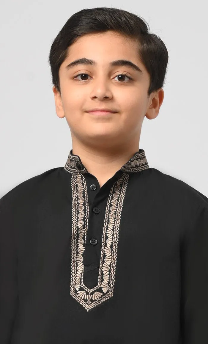 Arabic Boys Muslim Thread Embroidered Detailing Thobe - Final Sale